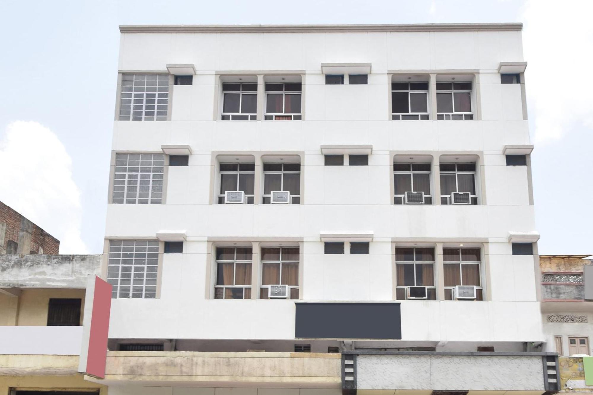 Hotel O Seema Udaipur Exteriör bild