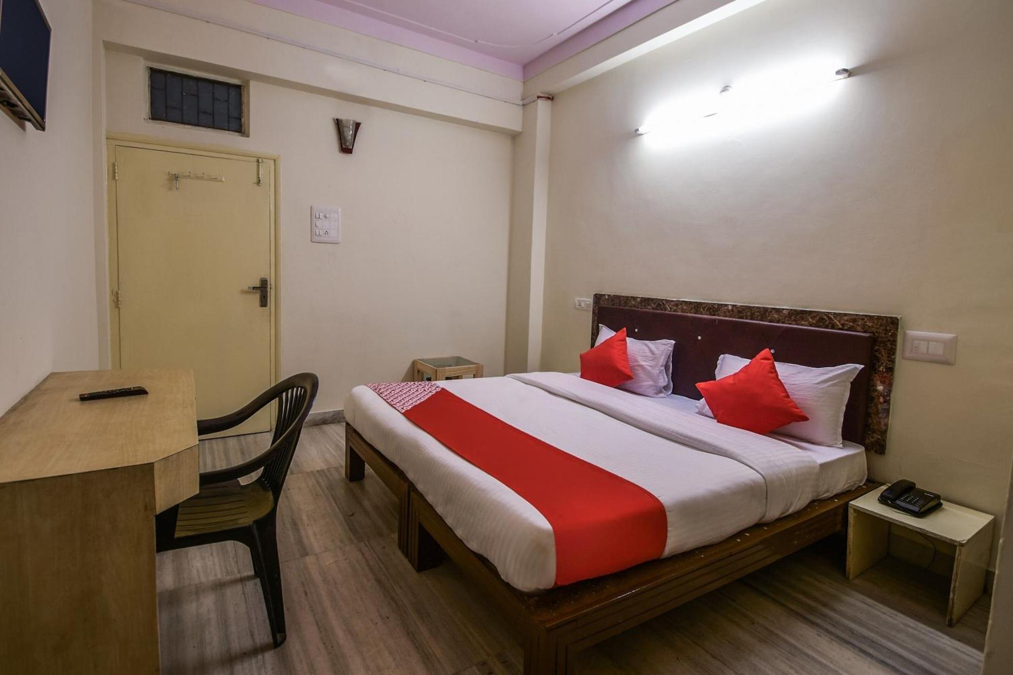 Hotel O Seema Udaipur Exteriör bild